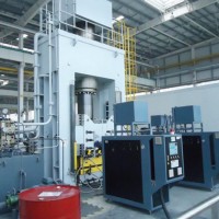 復(fù)合材料成型模溫機(jī)，復(fù)合材料熱壓模具控溫機(jī)